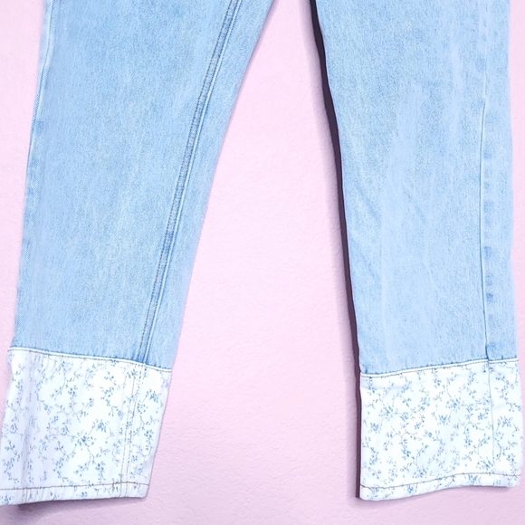 Princess Polly Floral Cuff High Rise Mom Jeans - Picture 8 of 14